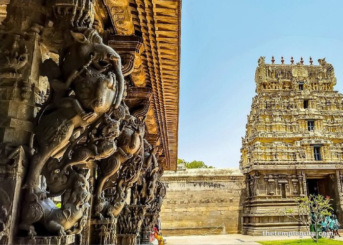 Temple tower and courtyard in Vrinjipuram